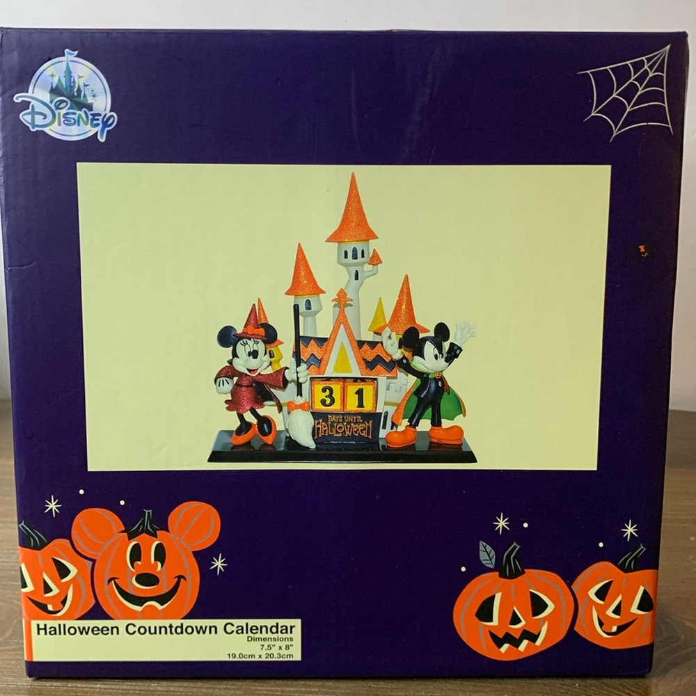 Disney Parks Mickey and Minnie Mouse 2018 Halloween Countdown Calendar - Picture 4 of 12